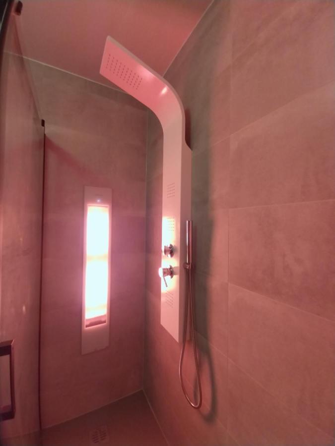 Apartment Relax With Infrared Sunshower Varaždin Exteriör bild